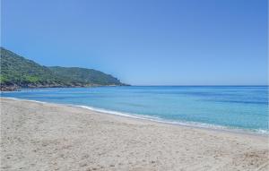 Stunning Apartment In Coti Chiavari