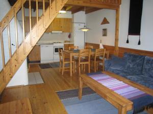 Saariselän Marjamajat