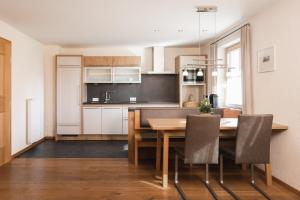 One-Bedroom Apartment room in Almhof Fiss