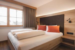 Two-Bedroom Apartment room in Almhof Fiss