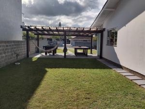 casa piscina pinheira -sc