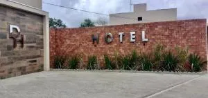 DELUZ HOTEL - 伊利亚索尔泰拉