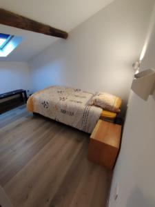 Duplex quartier Saint Ruf proche remparts Avignon centre