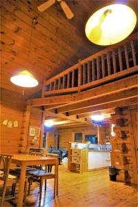 【那須高原の自然に囲まれたログハウス1棟貸し】ファミリー利用、大人数での利用、パーティも大歓迎！