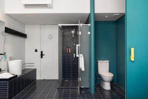 GO Hotel Bowin at Robinson Lifestyle Bowin