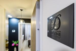 DiVine Luxury Apartment Blue