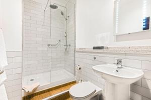 Double Room room in Innkeeper's Lodge Godalming