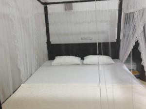 Amor Place Unawatuna