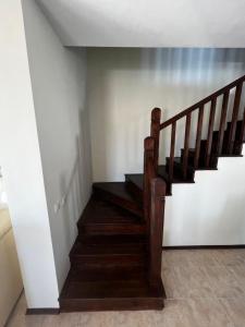 Велика Гардън - Акация 6