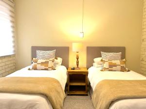 Safari Club Guest Lodge OR Tambo International Airport