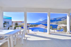 James Pansiyon Blue sea view villas Kaş Peninsula