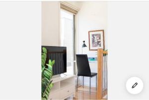 Designbrightcosy townhouse between airport &city