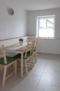 Amande House & Cottage