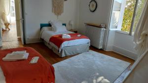 B&B / Chambres d'hotes Le clos du marronnier : photos des chambres