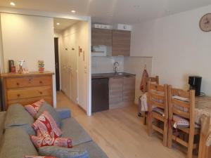 Studio Les Deux Alpes, 1 pièce, 3 personnes - FR-1-516-132