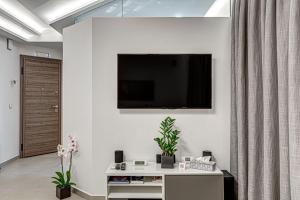 MnkStays A1 & A2 Deluxe Apartments Neo Psychiko, Athens