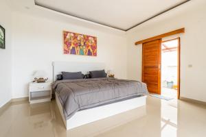 Nusa Penida Pini Sentana