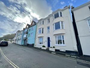 2 Dartview - Close to the Water, River Views, Ground Floor Access