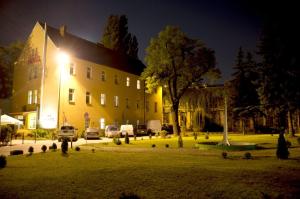 Ami Hotel