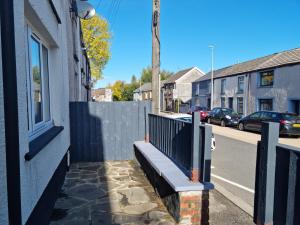 Dare Valley Cottage Ex miners cottage Near Zip World Pen y fan Waterfalls