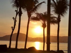 Apartamento Enseada Temporada Guarujá - vista para o mar