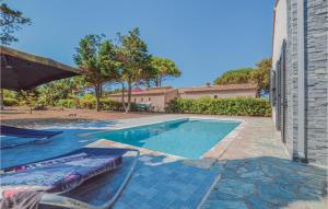 Maisons de vacances Gorgeous Home In St Florent With Outdoor Swimming Pool : photos des chambres