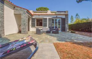 Maisons de vacances Stunning home in St Florent with 5 Bedrooms, WiFi and Outdoor swimming pool : photos des chambres