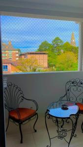 Apartamento Vivendas de Canela, uma quadra da Catedral