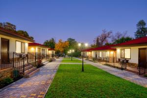 Комплекс Колонада - 3hvězdičkové hotely ve městě Chisarja