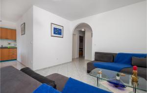 Awesome Apartment In Novalja With Outdoor Swimming Pool, 2 Bedrooms And Wifi