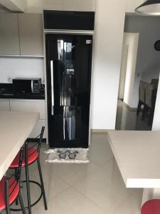 Apartamento amplo completo e climatizado