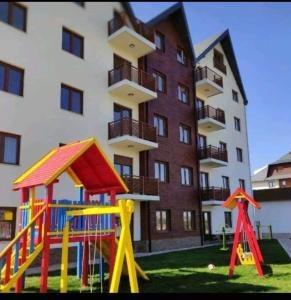 VILA KATALINA 1 APARTMAN MAKRIC