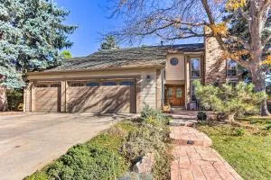 Home with Furnished Patio about 15 Mi to Dtwn Denver - 高原牧场