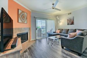 Waterfront Phoenix Condo with Lake and Mtn Views