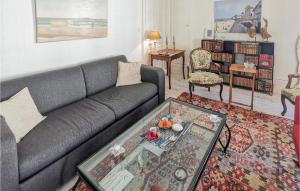 Cozy Apartment In Blois With Wifi