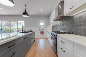 Classic Contemporary Beach Beauty