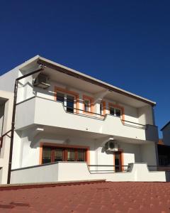 Apartments with parking space Povile, Novi Vinodolski - 12039