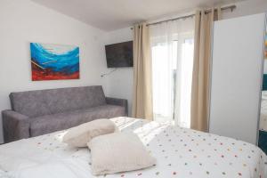 Family friendly house with a swimming pool Cista Velika, Vodice - 20227