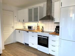 6 person holiday home in LÖTTORP-By Traum