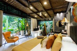 awā Beachfront Hotel