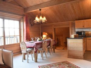 Appartements Appartement Meribel, 4 pieces, 6 personnes - FR-1-180-579 : photos des chambres