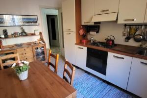 La Casa di Lucia: Grande appartamento con balcone