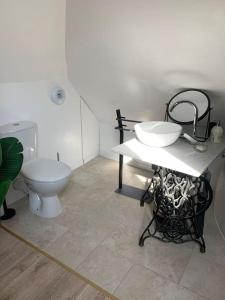 Appartements Duplex 6 personnes proche Disney a 5 min en voiture : photos des chambres