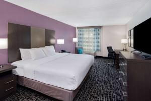 King Room room in La Quinta by Wyndham Chattanooga - East Ridge