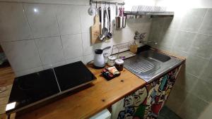 Bele staze 85, GONDOLA, Brzeće