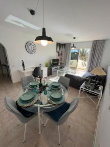 Queen Amanay - terrazza, confortevole, tranquillo, Wi-Fi, AC