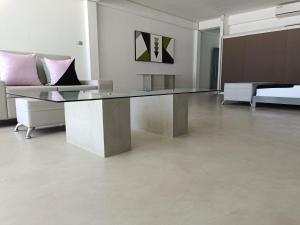 Josan Villa with a Glorious Beach and Sea View