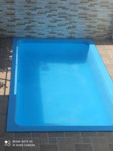 CASA COM EXCELENTE ESPACO PARA TEMPORADA