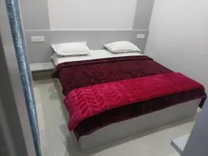 Hotel Shubham - Basti Shekh Darwesh