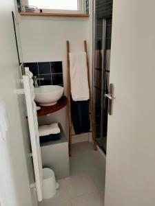 Appartements Appartement T1bis tout confort : photos des chambres